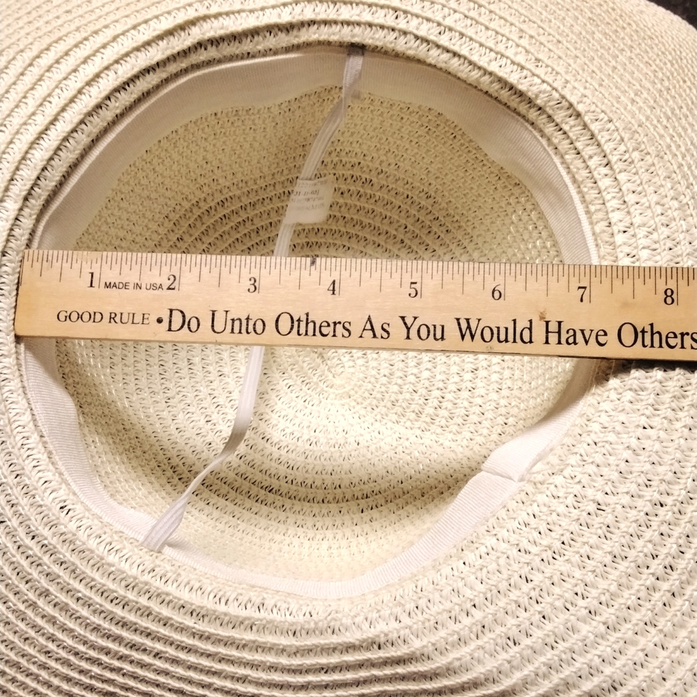 Women's Wide Brim Floppy  Hat - NWOT - Picture 7 of 7